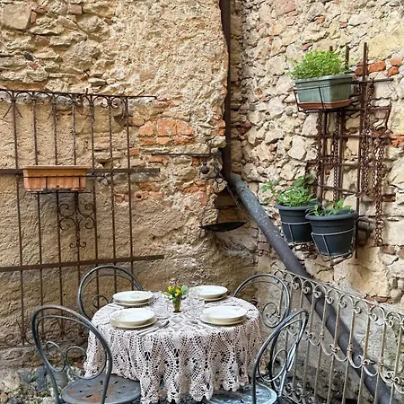 Apartment Rustico Near Parco Acquatico & Golf Club - Free Parking E Wifi *